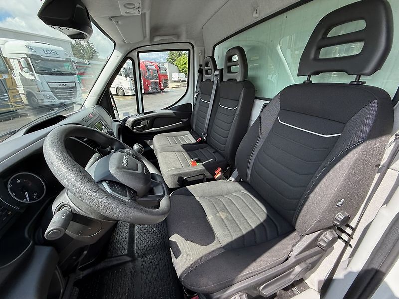 Iveco Daily 35C16 - fotka 12 z 20