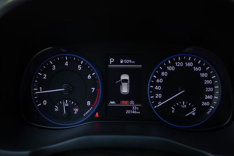 Hyundai Kona 145 kW, po servise, tažné, aut - fotka 14 z 35