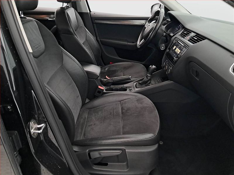 Škoda Octavia (2016) Scout 2.0 TDI, 4X4, Automat - fotka 9 z 21