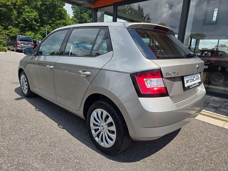 Škoda Fabia (2018) 1.0 TSI - fotka 4 z 9