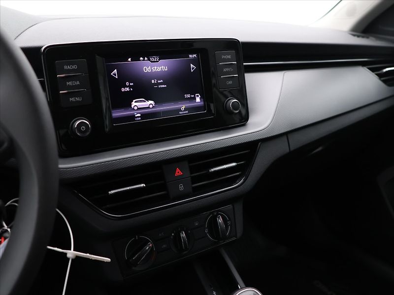 Škoda Kamiq 1,0 TSI 81kW Ambition - fotka 18 z 29