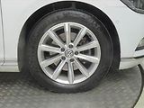 Volkswagen Passat (2017) 2.0 TDI, Automat, Navi - náhled 15