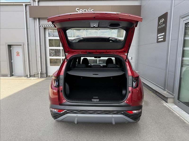 Hyundai Tucson 1,6 T HP  Smart Navi Sense+ - fotka 18 z 28