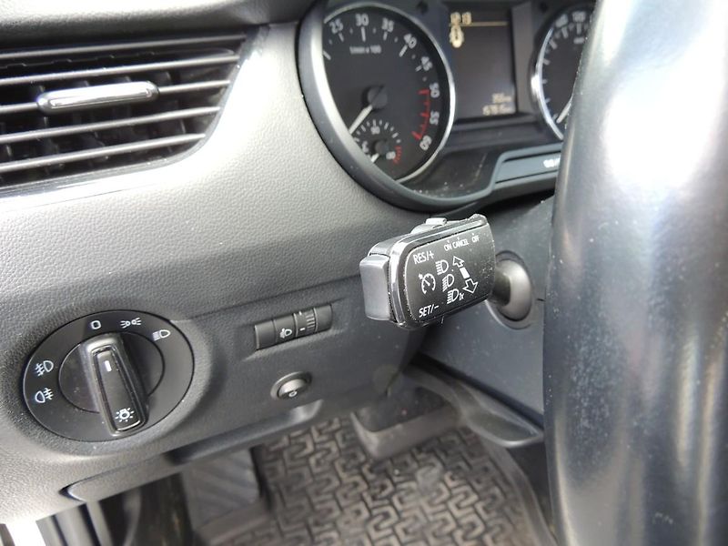 Škoda Octavia (2016) 1.6TDi,81kw,AMB,ČR,2.majitel - fotka 21 z 42
