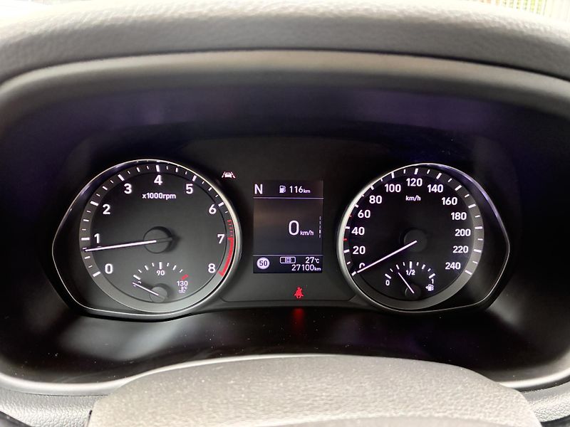 Hyundai i30 1.5T-GDi 118kW REZERVACE - fotka 17 z 34