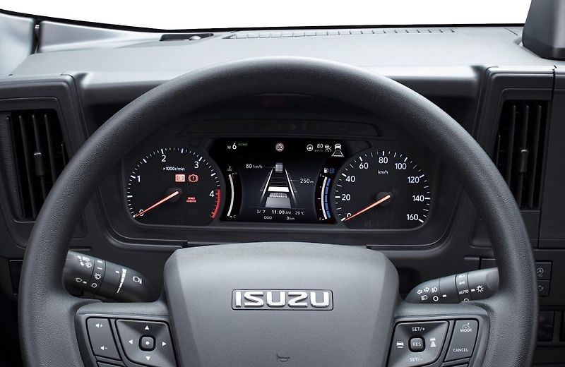 Isuzu M27 (2026) 3.0L, 3s sklápěč AUT9 - fotka 7 z 27