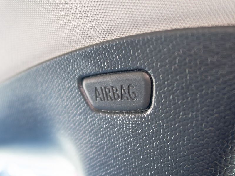 BMW i3 (2019) i3S 120Ah 135KW ČR SoH - fotka 34 z 47