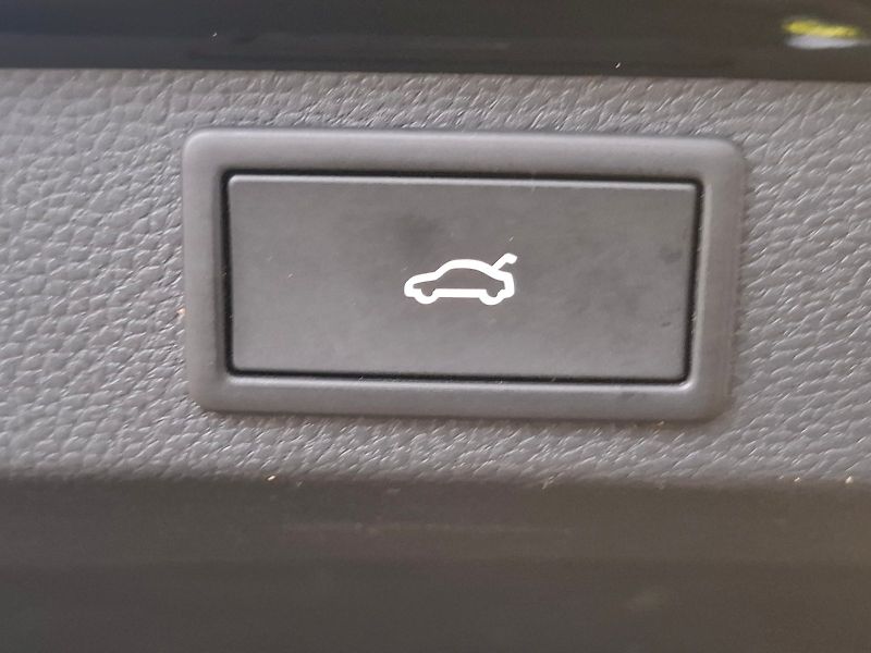 Škoda Karoq (2024) SEL TS 110/1.5 A7F - fotka 12 z 52
