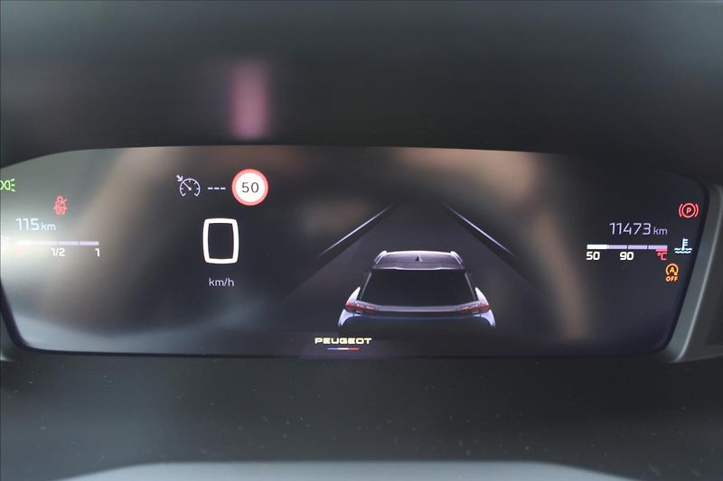 Peugeot 2008 1,2 PT  ČR,ALLURE,ZÁRUKA - fotka 10 z 38