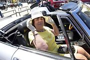 Čtyřicátý ročník Plaketové jízdy historických automobilů uspořádal kolínský Veteran Car Club.