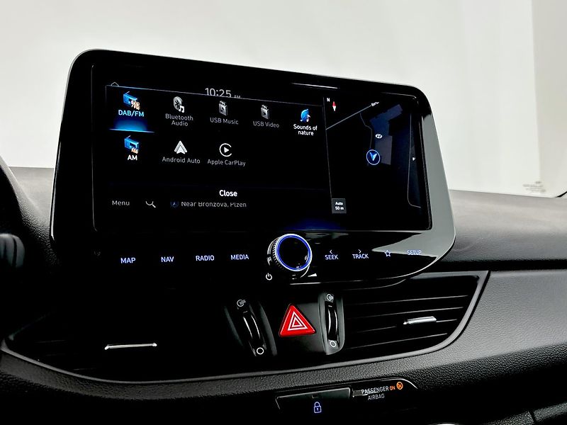 Hyundai i30 Smart DCT - fotka 25 z 26