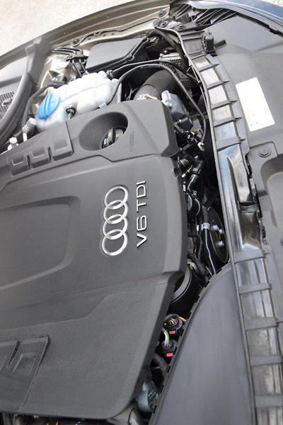 Audi A6  Avant 3.0 TDI 200 kW quattro  - fotka 38 z 49