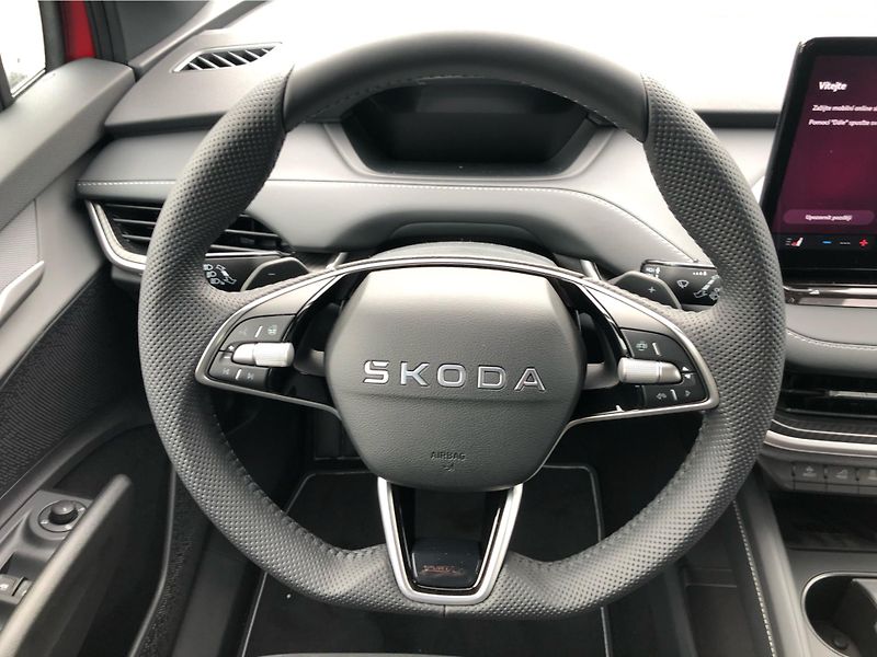 Škoda Elroq Sportline 85 - fotka 17 z 30