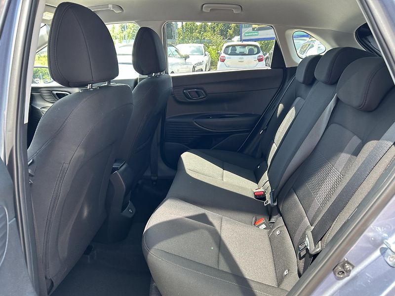 Hyundai i20 1,0 T-GDI 74 kW 6st. STYLE FL - fotka 8 z 31