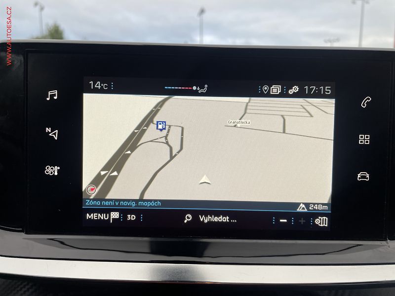 Peugeot 2008 (2020) 1.5 HDi, Active, navi, kamera - fotka 11 z 17