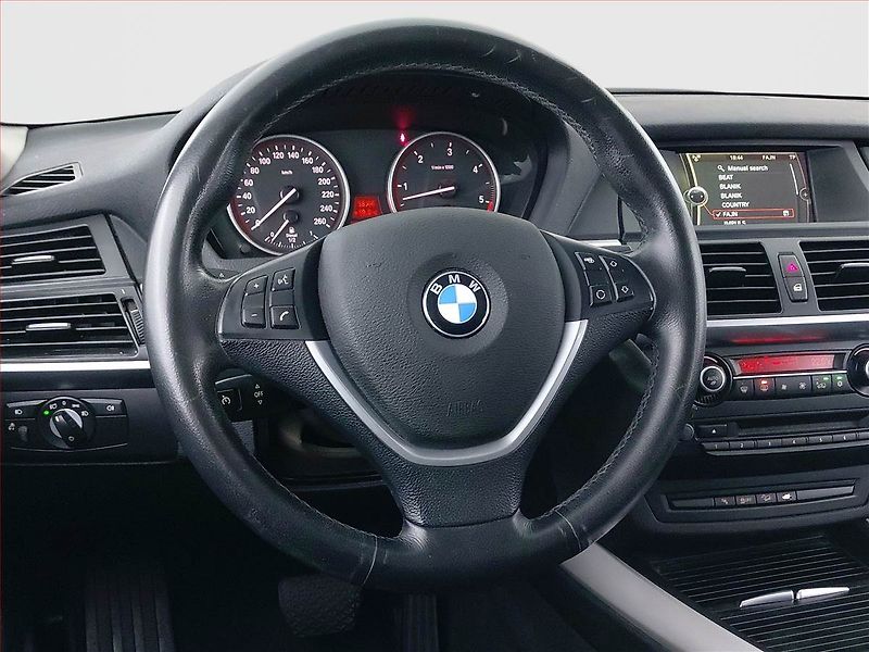 BMW X5 (2013) xDrive30d, 4X4, Automat - fotka 22 z 22