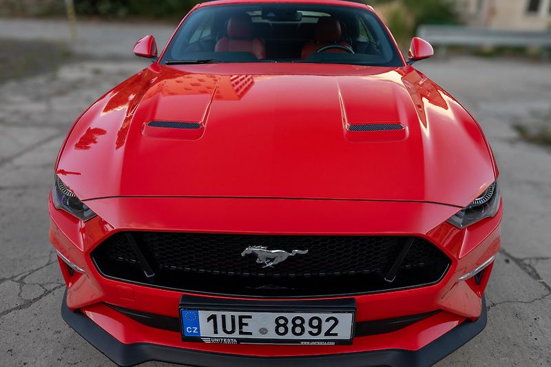 Ford Mustang (2018) Ford Mustang GT Premium Cabrio - fotka 14 z 18