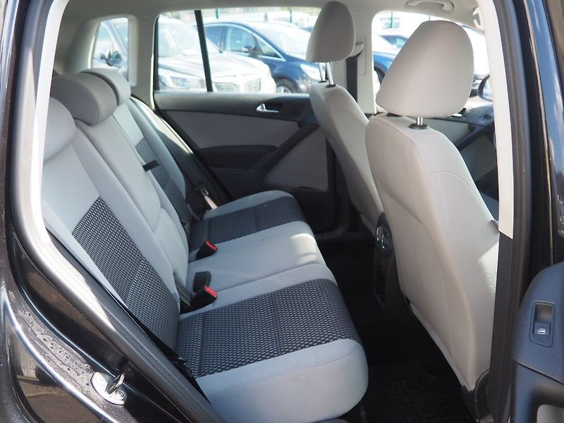 Volkswagen Tiguan (2010) 1.4 TSI, 110kW, 4Motion - fotka 15 z 33