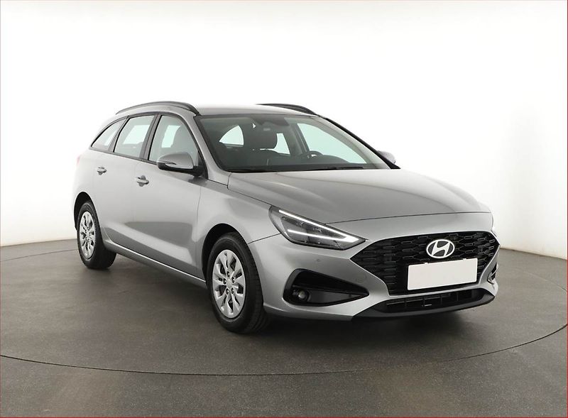 Hyundai i30 (2026) 1.0 T-GDI, COMFORT, KAMERA - fotografie inzerátu