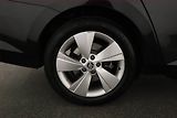 Škoda Superb (2016) 1.6 TDI, Xenony, Tempomat - náhled 15