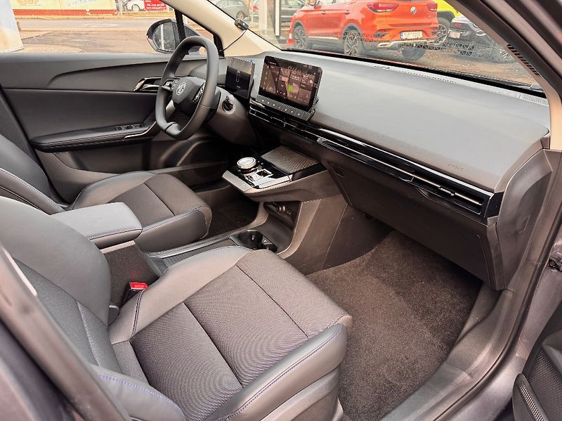 MG MG4 (2025) Electric Exclusive (64 kWh) - fotka 15 z 34