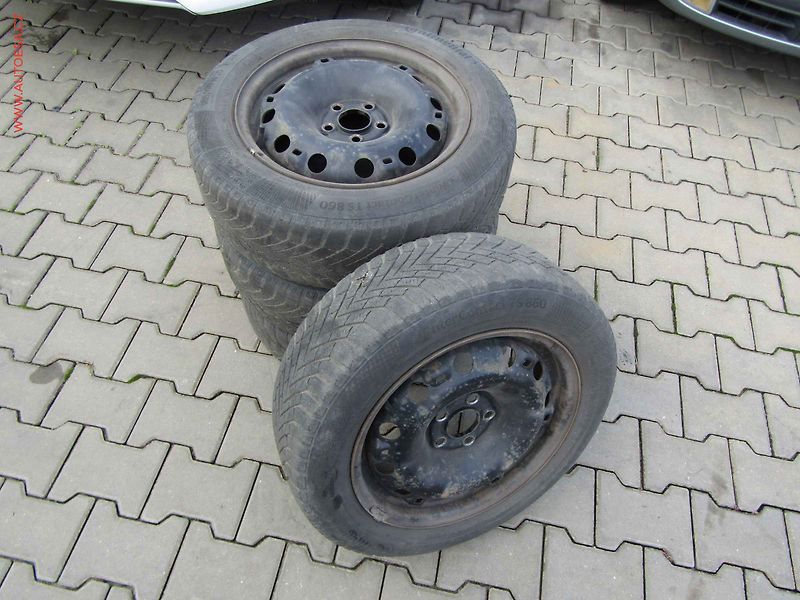Škoda Roomster (2010) 1.2TSi, 1.maj, Style - fotka 15 z 16