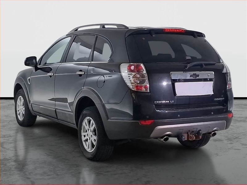 Chevrolet Captiva (2010) 2.0 D, 4X4, Automat, 7 míst - fotka 4 z 19