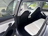 Tesla Model Y (2025) - náhled 27
