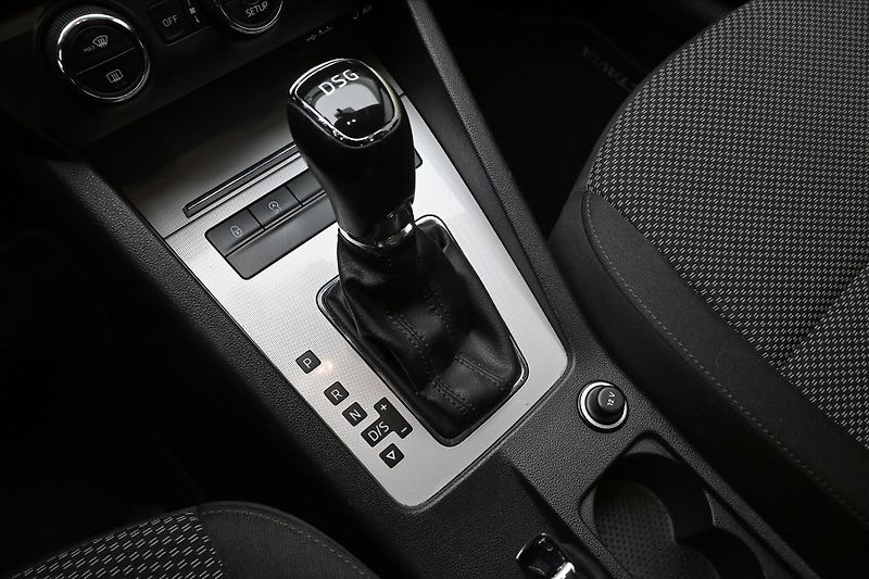 Škoda Octavia 1,6 TDI 77 kW DSG Ambition Zár - fotka 21 z 29