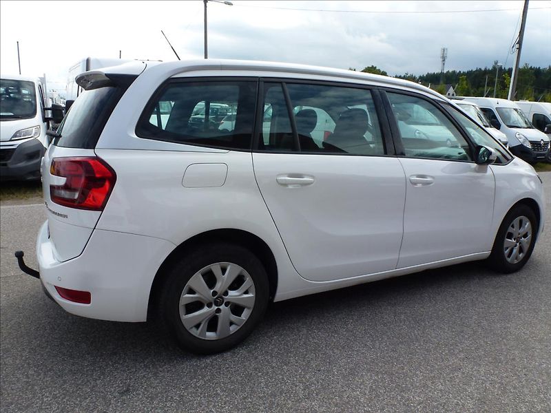 Citroën Grand C4 SpaceTourer 1,2 PureTech 130HP Turbo 6MAN - fotka 8 z 51