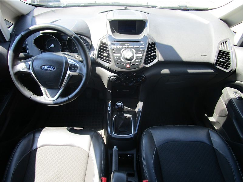 Ford EcoSport 1.5TDCi aut. Klima - fotka 7 z 38