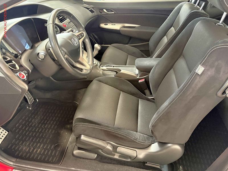 Honda Civic (2007) 1.8i-VTEC, AT, AC, temp - fotka 9 z 15