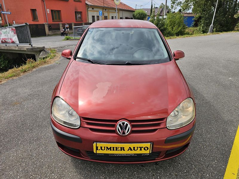 Volkswagen Golf (2008) 5 1.4TSI KLIMA - fotka 8 z 15