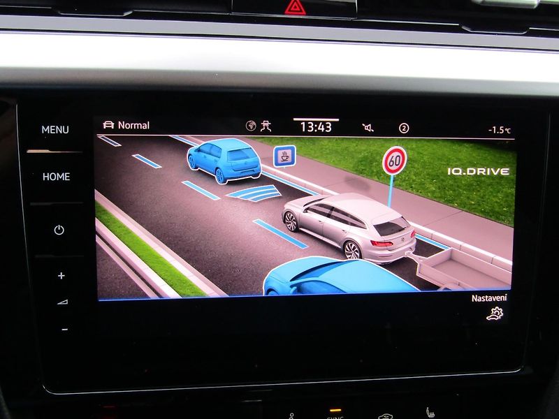 Volkswagen Arteon Shooting Brake R-Line 2,0 TDI DSG 4MOTION - fotka 30 z 30