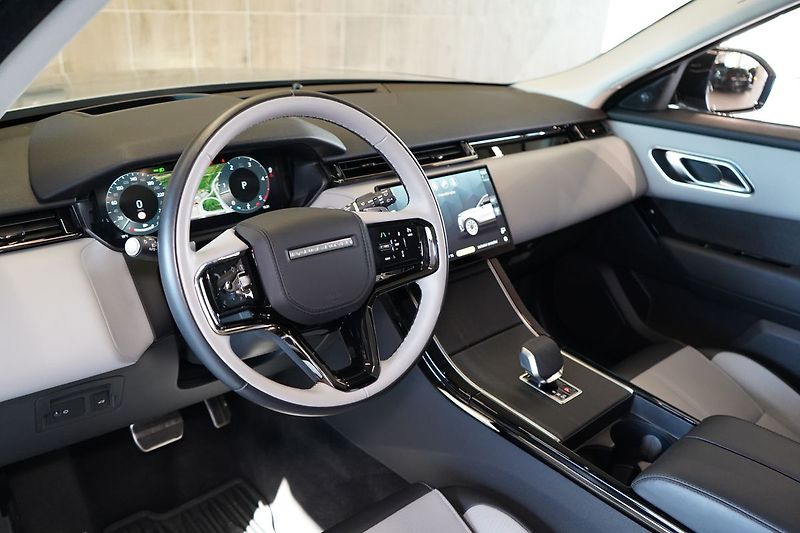 Land Rover Range Rover Velar D300 AWD Dynamic HSE, Vzduch - fotka 16 z 46
