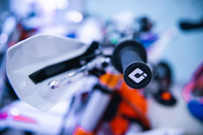 KTM 450 EXC SIX DAYS NOVÁ 0 KM  - fotka 6 z 50