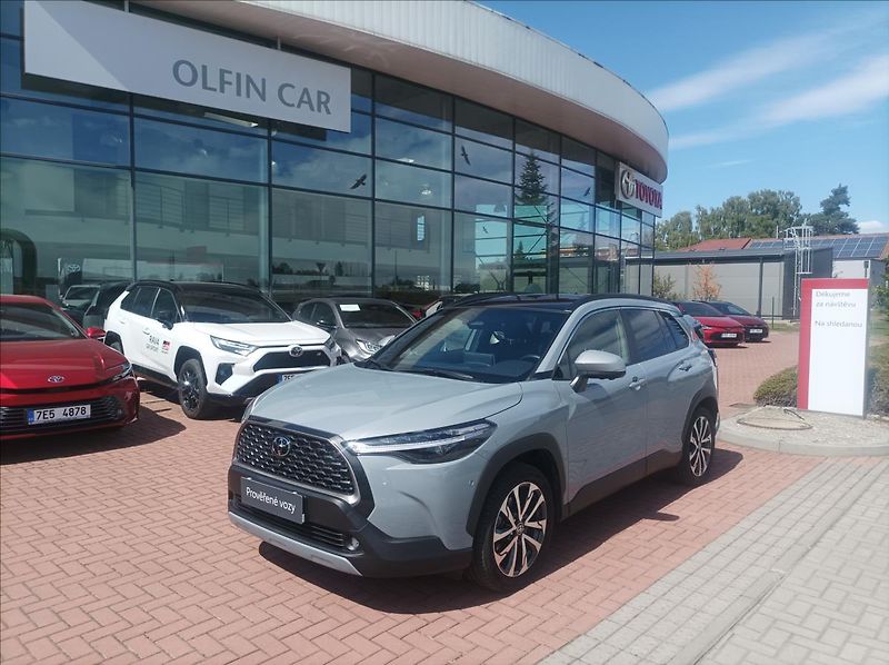 Toyota Corolla Cross 2,0 Executive Skyview - fotografie inzerátu