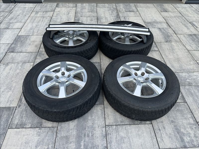 Mitsubishi ASX 2,2 DI-D 150PS  Intense+ A/T 4 - fotka 46 z 51