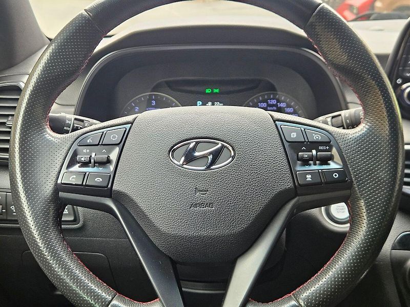 Hyundai Tucson 2,0D N-Line Premium,4x4, 1.maj - fotka 20 z 44