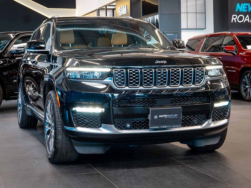 Jeep Grand Cherokee (2023) 5.7 Summit Reserve L V8 HeadUp - fotka 9 z 48