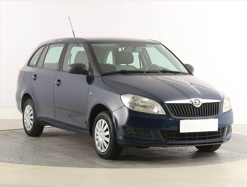 Škoda Fabia (2014) 1.2 12V, nová STK, rezervace - fotografie inzerátu
