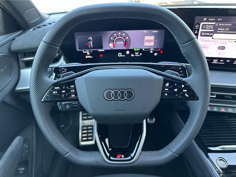 Audi Q3 SB S line TFSI 195 kW quattro - fotka 17 z 23