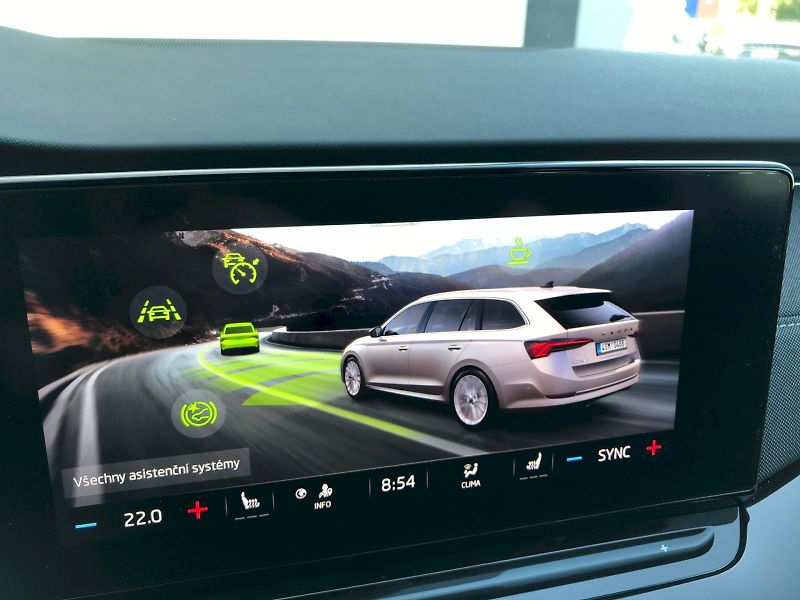 Škoda Octavia (2023) COM STY TD 110/2.0 A7F - fotka 19 z 25