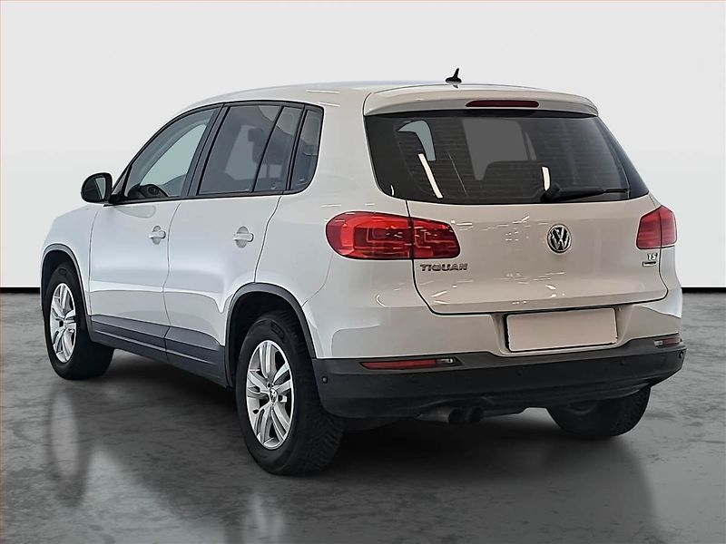 Volkswagen Tiguan (2014) 1.4 TSI, Bi-Xenony, Tempomat - fotka 4 z 16