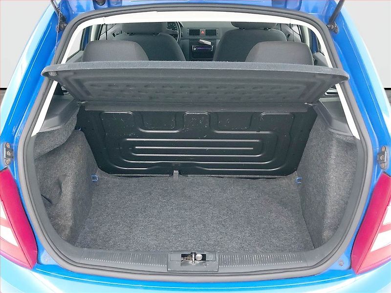 Škoda Fabia (2003) 1.2, LPG, nová STK, Tažné - fotka 13 z 13