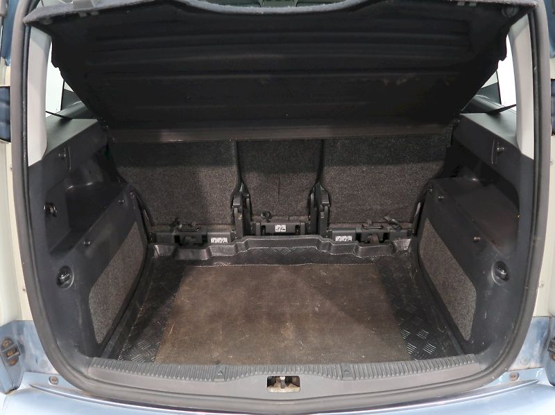 Škoda Roomster (2007) STYLE 1.4i 16V 63KW TAŽNÉ - fotka 25 z 26