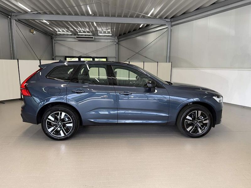 Volvo XC60 (2026) B5 2.0L 250+14 HP AT8 FWD PLUS - fotka 5 z 26