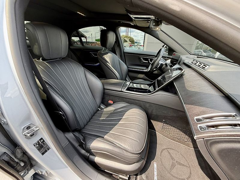 Mercedes-Benz Třídy S (2021) 350 d 4MATIC - fotka 42 z 48
