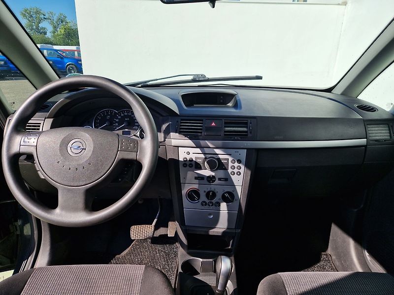 Opel Meriva 1.6 16V Automat - fotka 10 z 28