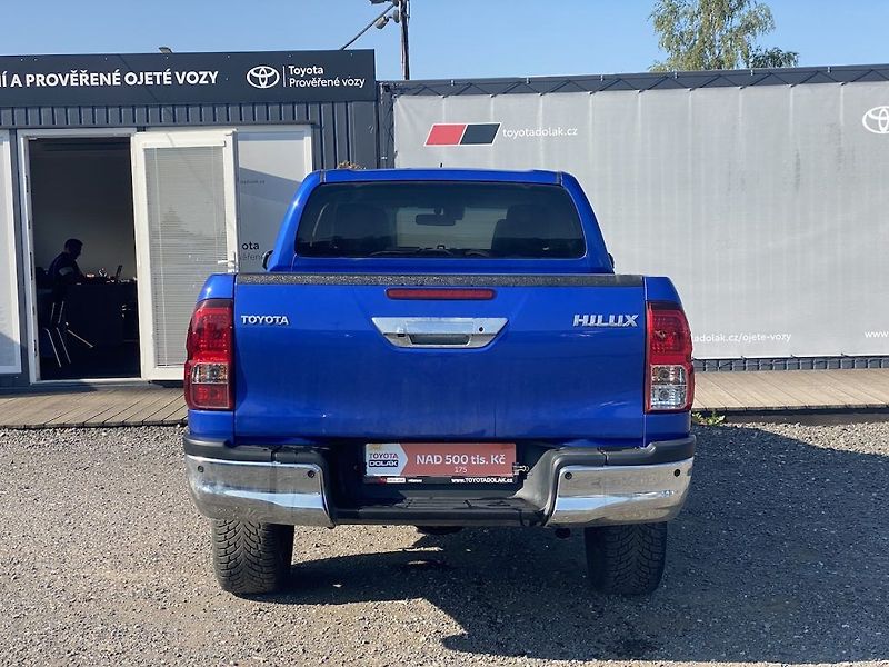 Toyota Hilux 2.4D, ČR, Executive, DPH - fotka 6 z 18